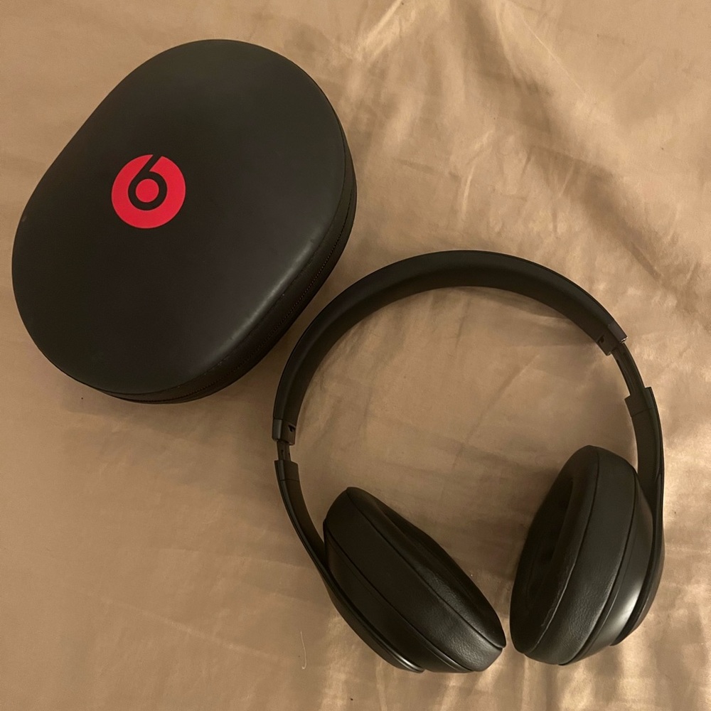 Beats Studio3 Wireless Headphones